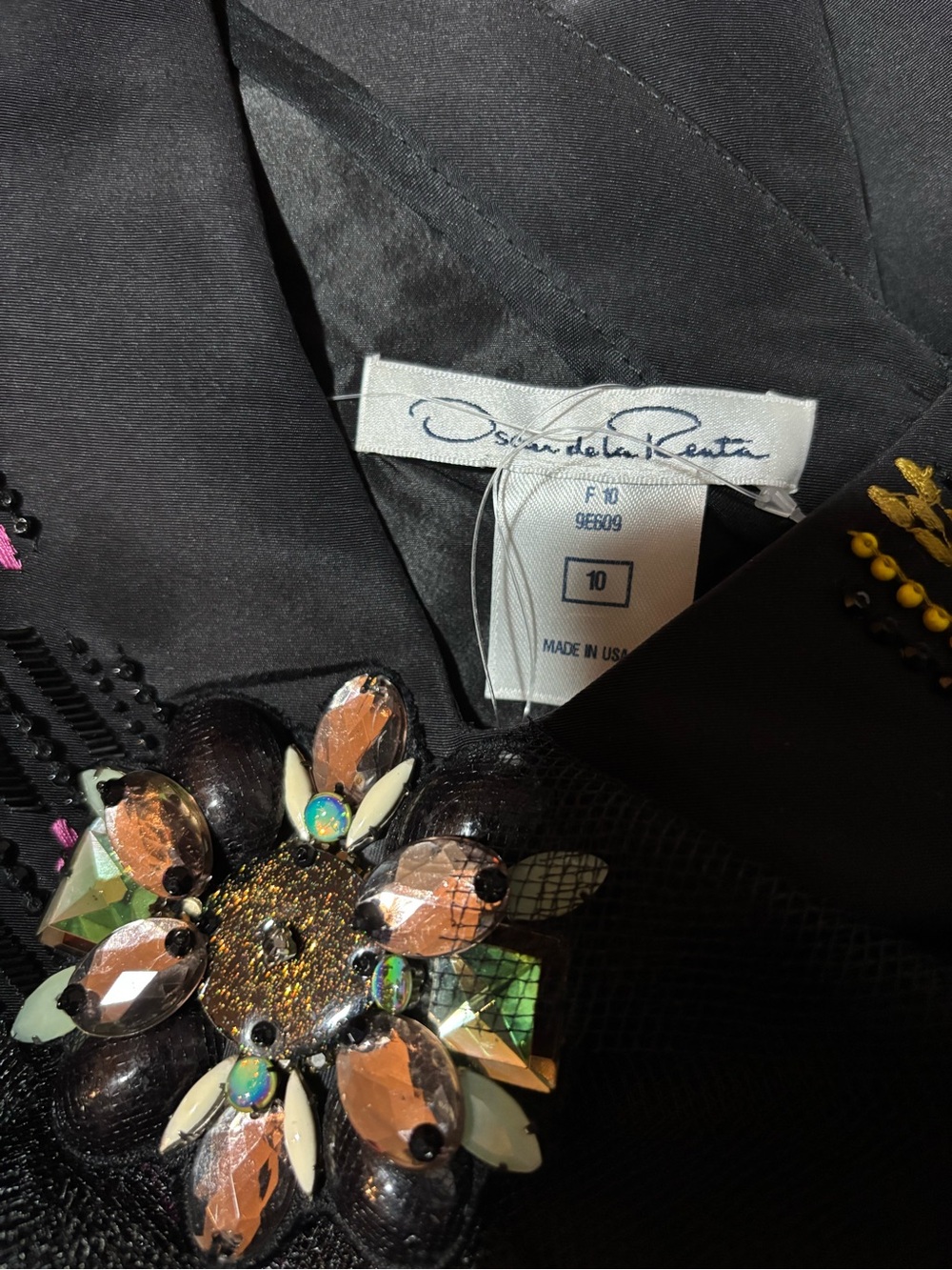 Oscar de la Renta Black Midi Dress with Multicolor Sequin Embroidery - Picture 9 of 14